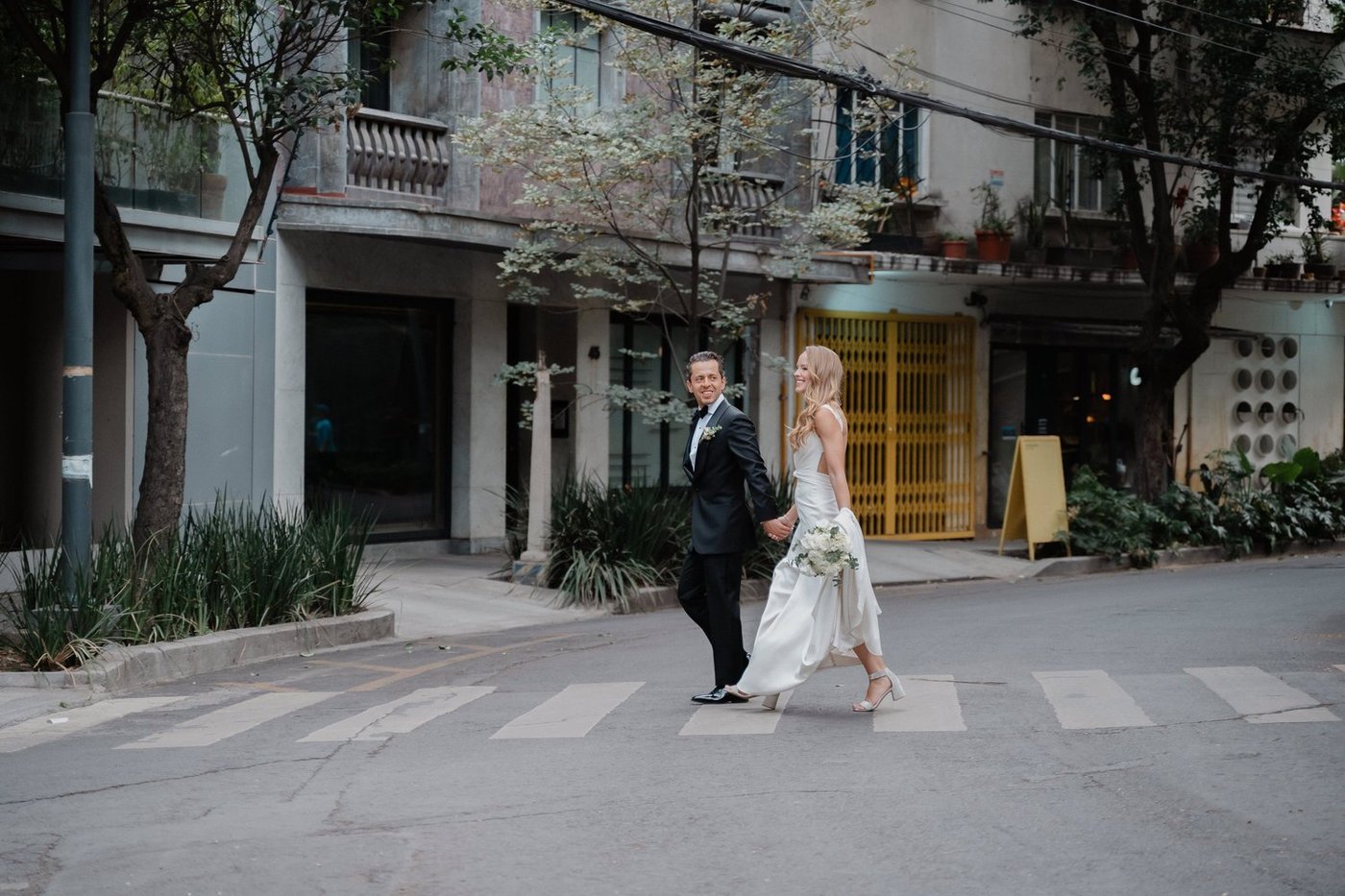 Alanna & Cristian — una boda íntima en la Ciudad de México · Inquadratura